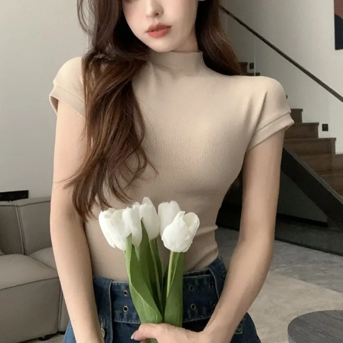 Pure%20Desire%20White%20Half%20Turtleneck%20Shoulder%20Knitted%20Short%20Sleeve%20T%20Women's%20T-shirt%202023%20Summer%20Tight%20Waist%20Short%20Hot%20Girl%20Top%20-%20Image%207