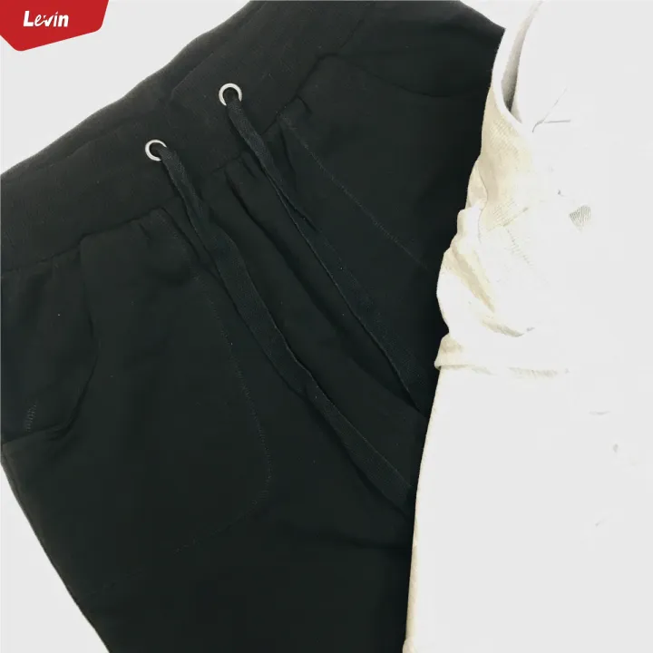 Women's%20Sweatpants%20Capri%20Length%20Drawstring%20Waist%20with%20Side%20Pockets%20Cropped%20Jogger%20Running%20Pant%20-%20Image%207