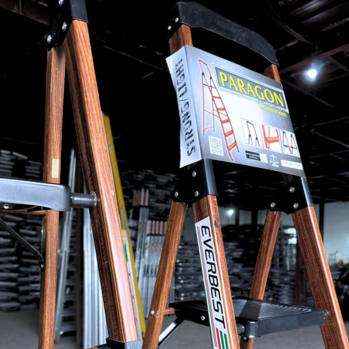 Paragon%20Premium%20Aluminium%20Ladder%20%E2%80%93%20(6%20-7%20Steps)%20%7C%20Durable%20&%20Lightweight%20-%20Everbest%20Ladder%20-%20Image%208