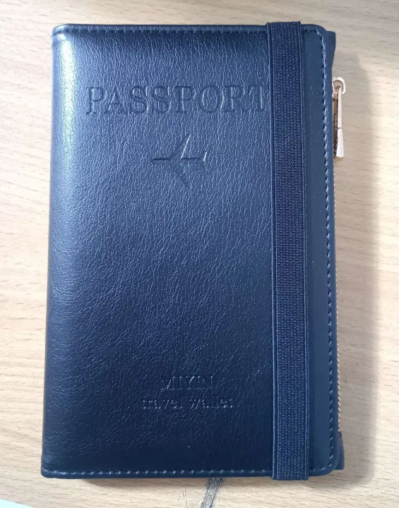 Multifunctional%20Leather%20Travel%20Bag%20Wallet%20Ticket%20Holder%20Organizer%20Case%20with%20Zipper%20Fashionable%20Passport%20Bag%20-%20Image%205