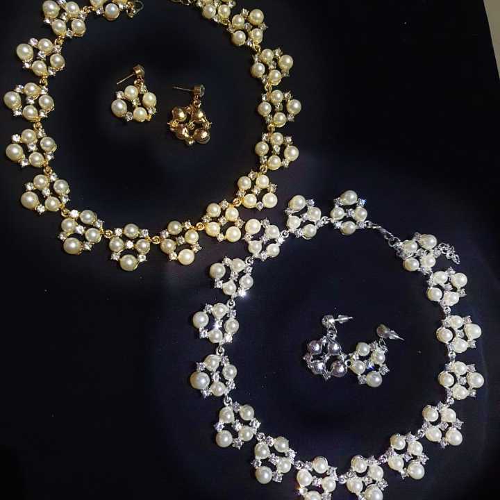 Pearl%20Necklace%20Set%20for%20woman.%20Real%20pearl%20jewellery%20for%20stylish%20womanfolks.%20beautiful%20statement%20jewellery%20.%20Occasional%20wearing%20jewellery.%20-%20Image%202