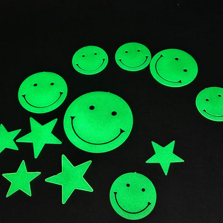 Radiant round smiling face, star patch, children's student room dormitory fluorescent three-dimensional wall sticker, luminous sticker