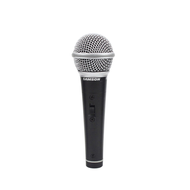 Samson%20R21S%20Dynamic%20Cardioid%20Microphone%20with%20XLR%20to%201/4%20Mic%20Cable%20and%20Mic%20Clip%20for%20vocal%20and%20presentation%20applications%20-%20Image%204