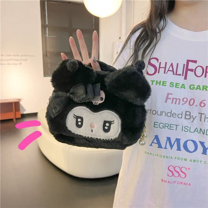 Sanrio%20Kuromi%20Makeup%20Bags%20Woman%20Kawaii%20Cartoon%20Casual%20Storage%20Bag%20Girls%20Travel%20Cosmetic%20Bag%20Melody%20Cute%20Soft%20Plush%20Handbag%20-%20Image%203