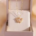 Exquisite Small Butterfly Pendant Necklace for Women Unique Design Light Luxury Zircon Insect Necklace Girl Party Jewelry.