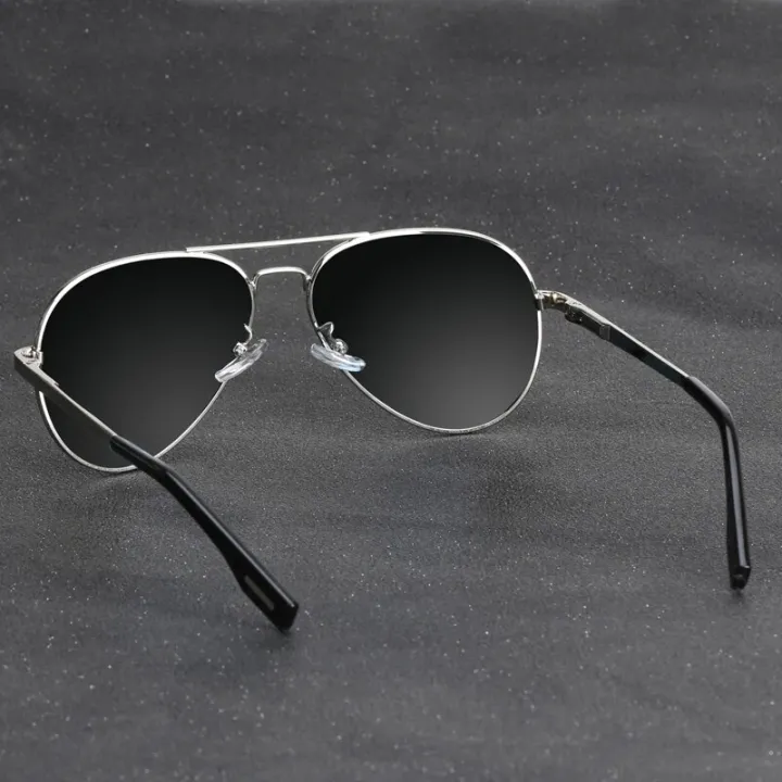 High%20Quality%20HD%20Polarized%20UV400%20kids%20Sunglasses%20Classic%20Brand%20Boy's%20Oculos%20De%20Sol%20Girl's%20Small%20Size%20Sun%20Glasses%20Oculos%20De%20Sol%20-%20Image%204