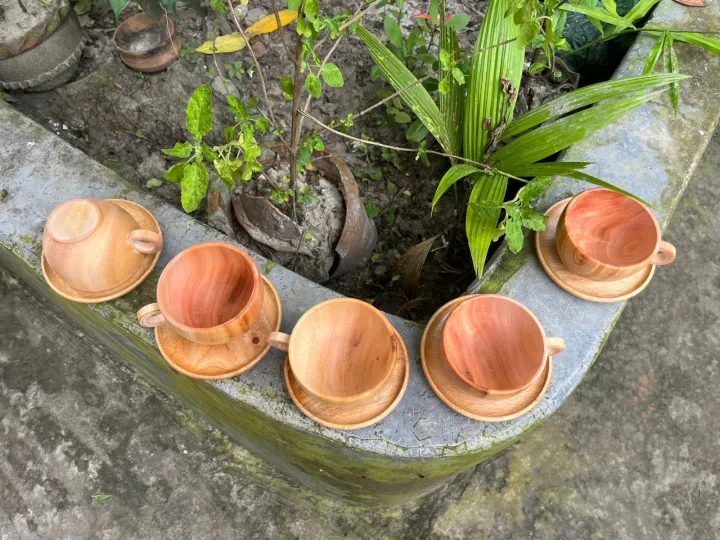 Customized%20Handmade%20Mahogany%20Wooden%20Cup%20-%20Unique%20and%20Personalized%20Gift%20for%20Your%20Loved%20Ones%20-%20Wooden%20Cup%20-%20Image%204