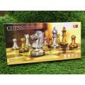 Magnetic & folding chess board - 10".