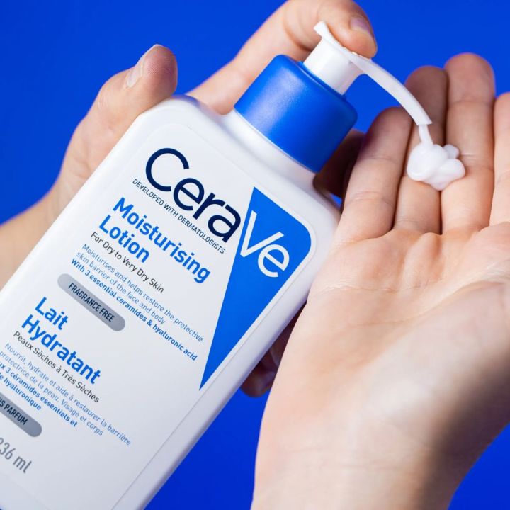 Cerave%20Moisturising%20Lotion%20for%20Dry%20to%20Very%20Dry%20Skin%20236ml%20-%20Image%205