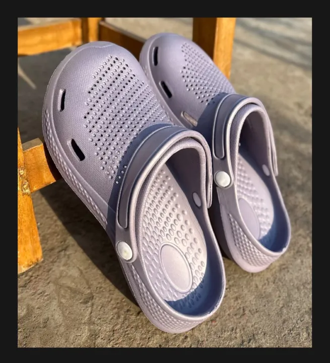 Mens%20Classical%20Trendy%20Crocs%20Eva%20Comfortable%20Lightweight%20Clogs%20Sandals%20Shoes%20-%20Image%203