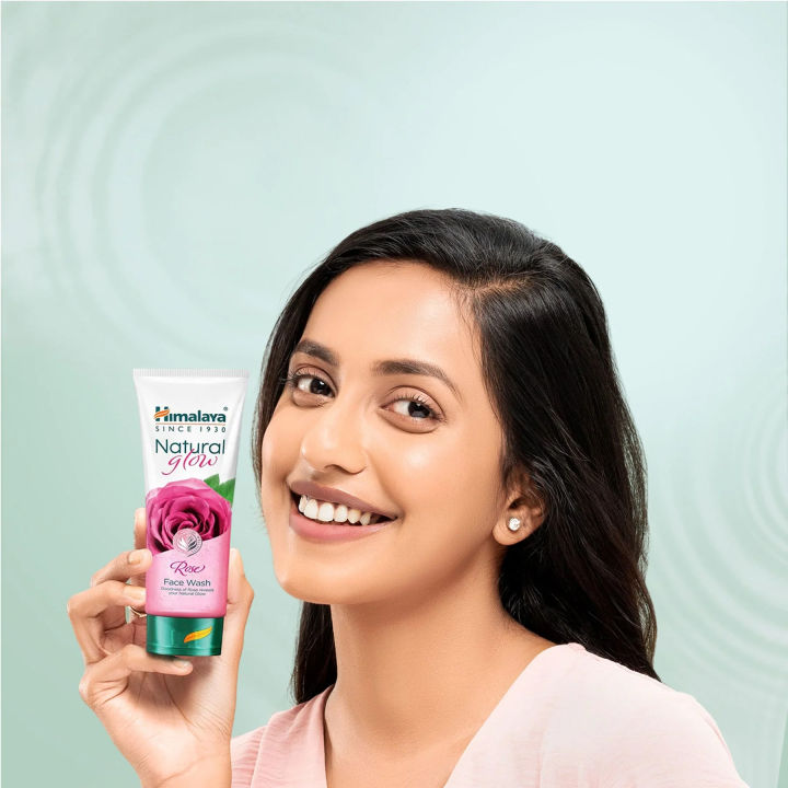 Himalaya%20Natural%20Glow%20Rose%20Face%20Wash%20-100ml%20-%20Image%202