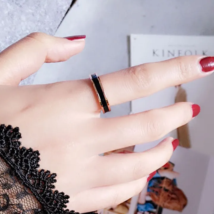 Silver%20Style%20Stainless%20Steel%20Sleek%20Ring%20for%20Men%20and%20Boys%20-%20Image%206