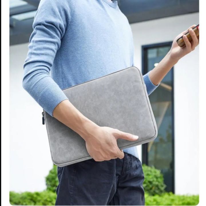 UGREENS%20Laptop%20Bag%20For%20Macbook%20Air%2015/15.3/15.6%20Inch%20Laptop%20Sleeve%20Case%20-%20Grey%20-%20Image%204