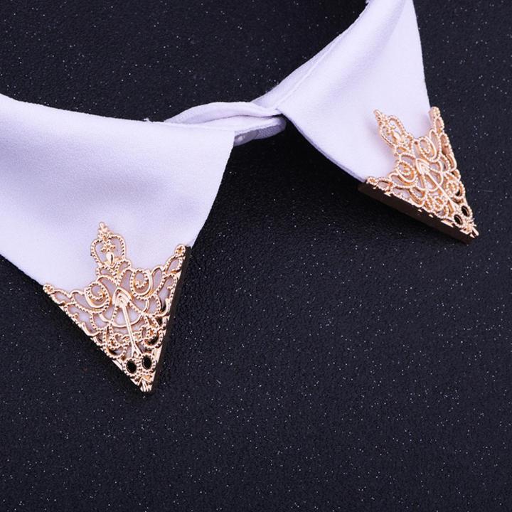 1Pair%20Brooch%20Retro%20Hollow%20Pattern%20Shirt%20Triangle%20Metal%20Collar%20Pins%20Clothes%20Accessory%20-%20Image%202