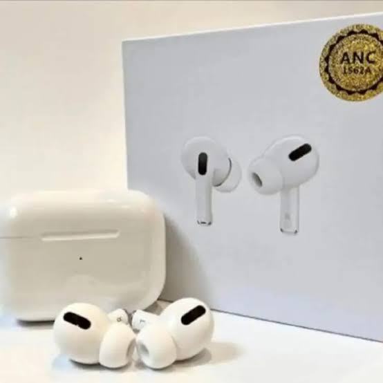 AirPods%20Pro%202nd%20Generation%20Made%20in%20Dubai%20Wireless%20Earphones%20&%20Bluetooth%20-%20Image%202