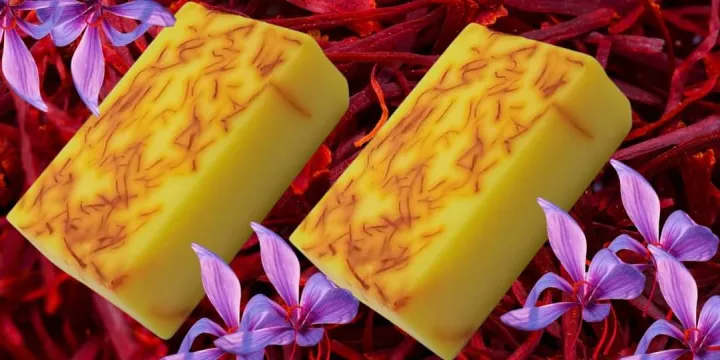 Saffron%20Goats%20Milk%20Soap%20100%20gm%20for%20Face%20&%20Body%20(Premium%20Quality)%20-%20Image%205