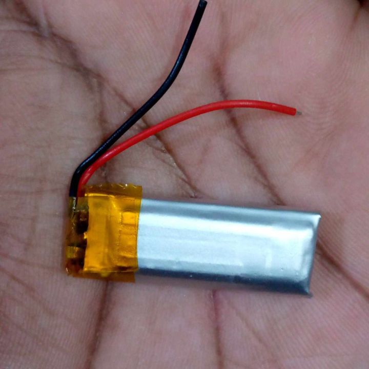 M400%20Small%20BLUETOOTH%20Headphone%20Battery%203.7V%20Rechargeable%20Battery%203.7V%20Battery%20Size%2030x10x5mm%20Lithium%20Polymer%20Rechargeable%20Battery%20-%20Image%203
