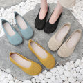 Summer Women's Shoes New2023Year Hot Breathable Sandals Soft Bottom Not Tired Feet Old Beijing Cloth Shoes Mom Shoes. 