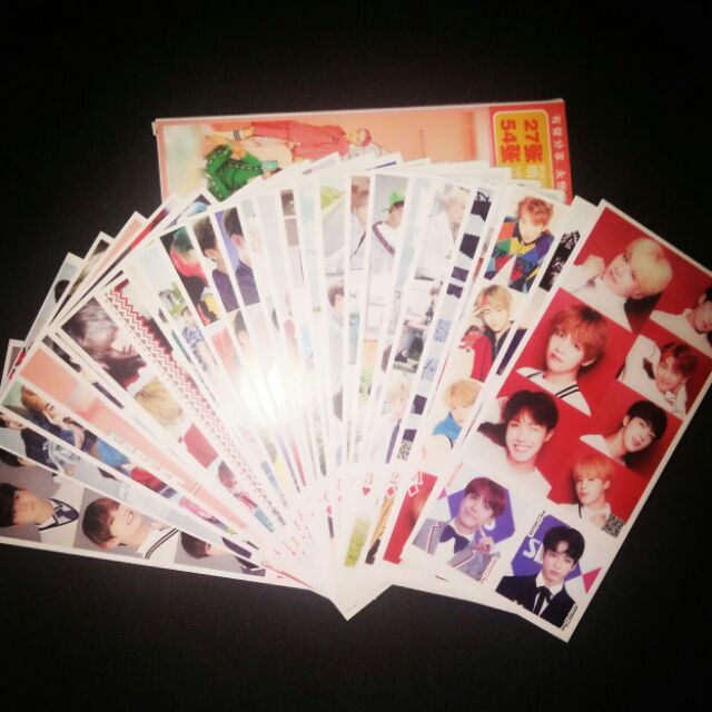 K-pop%20BTS%20Postcard%20204%20Pcs/Set%20BTS%20Lomo%20Cards%20Bantan%20Boys%20MAP%20OF%20THE%20SOUL%20Photocards%20(30%20Lomo%20Card%20+%2030%20Postcard%20+%20144%20Sticker)%20-%20Image%205