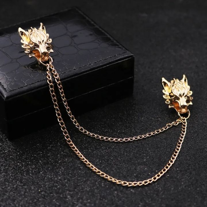 Wolf%20Pin%20Brooch%20Chain%20for%20Men%20Stylish%20Collar%20Accessory%20with%20Bold%20Head%20Design,%20Suit%20Lapel%20Decoration%20Piece%20-%20Image%203