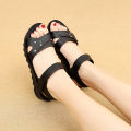 Granny women's shoes new summer flat middle-aged people anti-slip soft sole summer comfortable middle-aged and elderly mother sandals. 