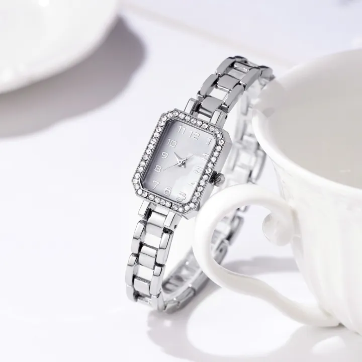 Luxury%20Women's%20Watch%202023%20New%20Simple%20Square%20Full%20Diamond%20Digital%20Quartz%20Watch%20Gold%20Stainless%20Steel%20Bracelet%20Women's%20Dress%20Clock%20-%20Image%203