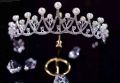 Wedding Crown Hair Jewelry Bridal Hair Accessories Women Baroque Pearl Crown Rhinestones Crystal Tiaras Bride Queen Party Crowns Gift. 