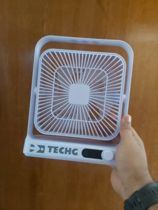 techg%20M10%20Portable%20Multifunctional%20Type-C%20Rechargeable%20Desk%20Fan%20with%20Digital%20Display%20and%206000mAh%20Battery%20-%20360%C2%B0%20Swivel,%20120-Speed%20Variable,%20Silent%20Operation%20-%20Image%209
