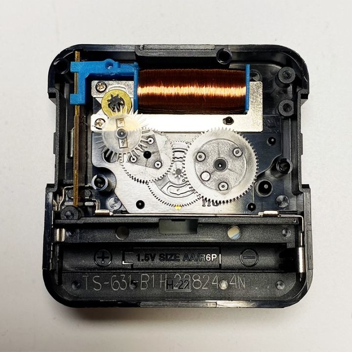 Shinfuku%20Wall%20Clock%20Mechanism%20With%20Hands%20Silent%20Plastic%20DIY%20Accessory%20Kits%20Sweep%20Quartz%20Movement%20-%20Image%203