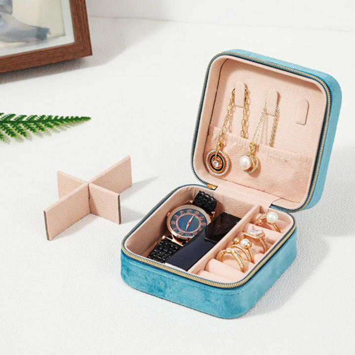Velvet%20Jewelry%20Box%20Travel%20Portable%20Jewel%20Box%20Small%20Ring%20Packaging%20Jewelry%20Storage%20Box%20Jewelry%20Box%20-%20Image%204