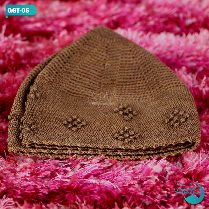 Islamic%20Items%20Muslim%20Wear%20Soft%20Hand-Craft%20Gujrati%20(Goti)%20Tupi%20For%20Men%20%7C%7C%20Cap%20For%20Men%20-%20Image%205