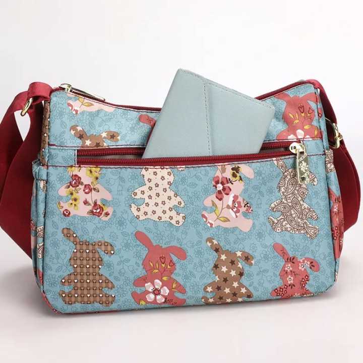 stylish%20women%20%20Korean%20Sports%20Travel%20Shoulder%20Bag%20-%20Image%202