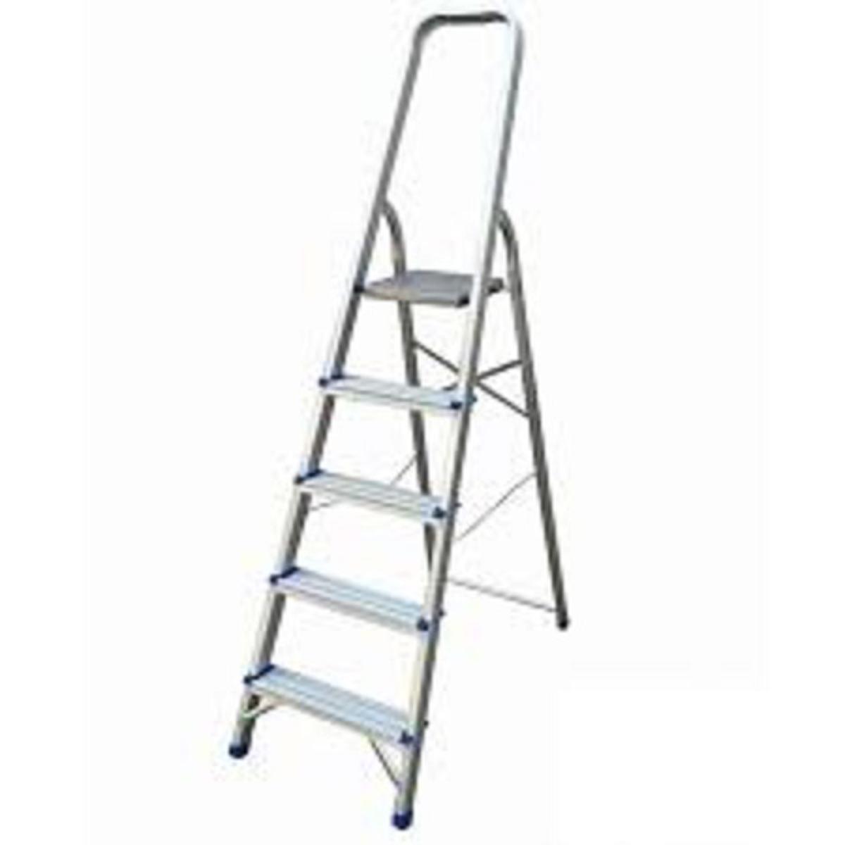 GERMANI LADDER 4/5/6/7/8/9 STEP ALMUNIUM