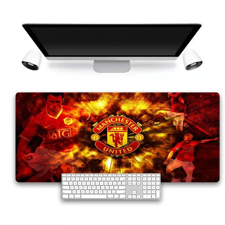 Extra%20large%20dirty-resistant%20RGB%20mouse%20pad%20Man%20LED%20light-emitting%20wireless%20charging%20Manchester%20United%20European%20Cup%20e-sports%20game%20desk%20pad%20-%20Image%207