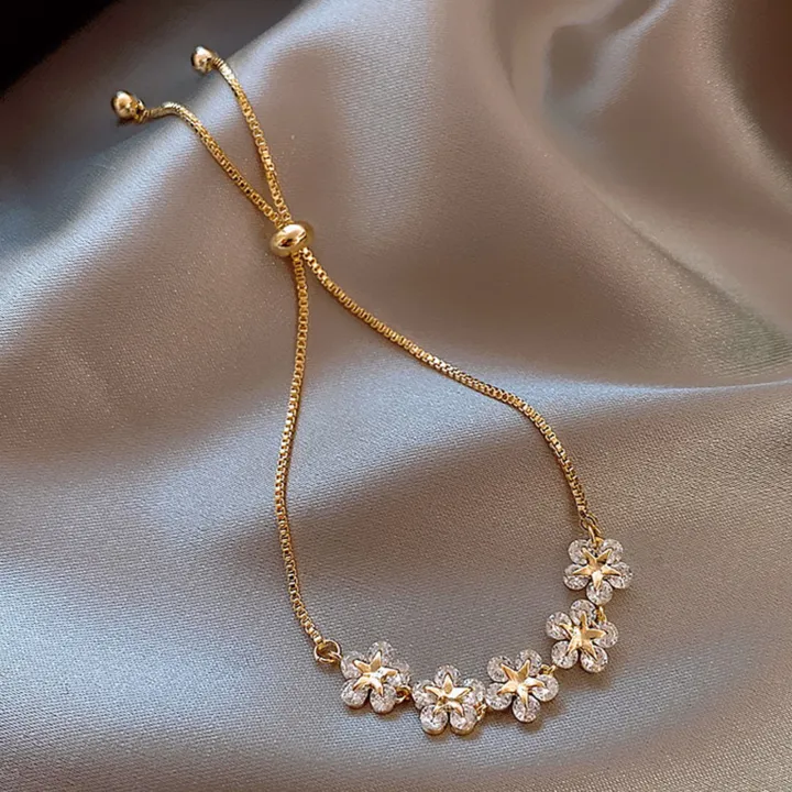 Party%20Bracelet%20Floral%20Fashion%20Appearance%20Long%20Lasting%20Bracelet%20-%20Image%205