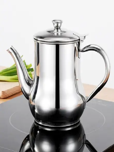 Stainless Steel Oil Strainer Pot Container Jug Storage with filter Cooking Oil Pot 550 ml, tea pot, oil container, tea container, filtering oil pot.