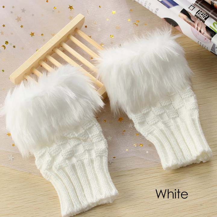 1%20Pair%20Fashion%20Women%20Faux%20Rabbit%20Fur%20Hand%20Wrist%20Crochet%20Knitted%20Fingerless%20Gloves%20-%20Image%204