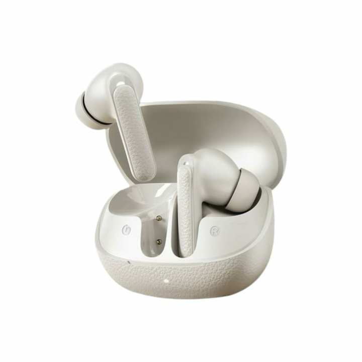 QCY%20Buds%20ANC%20HT15%2045dB%20Adaptive%20ANC%20Wireless%20Earbuds-%20Trendy%20Tech%20-%20Image%202