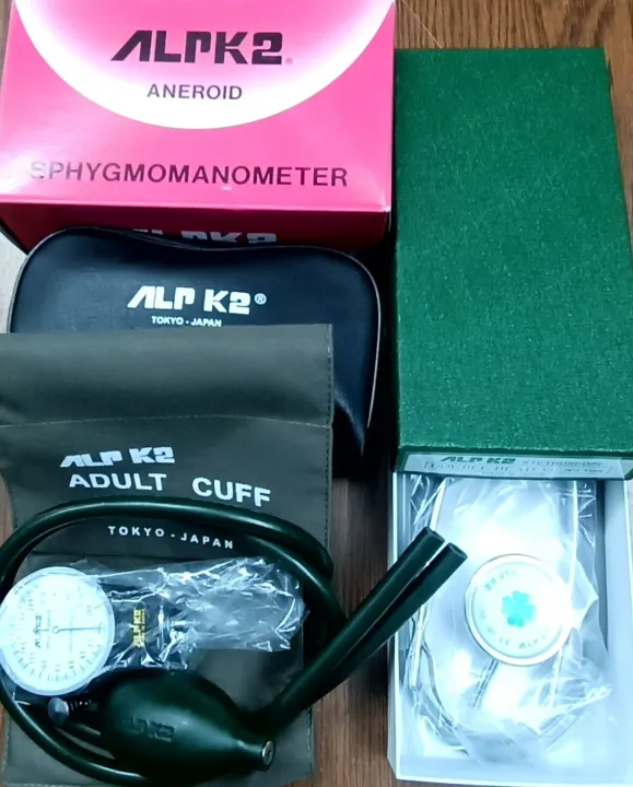 ALPK2%20Japan%20Blood%20Pressure%20Sphygmomanometer%20-%20Analog%20BP%20Machine%20set%20with%20Stethoscope%20-%20Image%206