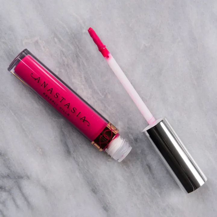 Anastasia%20Beverly%20Hills%20-%20Liquid%20Lipstick%20-%20Image%202