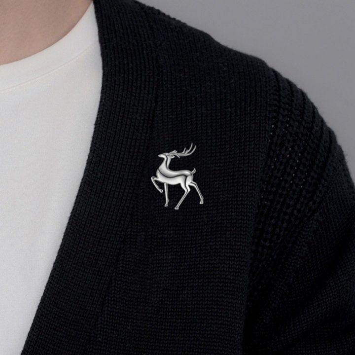 Brooch%20men's%20high-end%20suit%20corsage%202024%20new%20trendy%20brand%20elk%20metal%20badge%20simple%20style%20pin%20accessories%20-%20Image%203