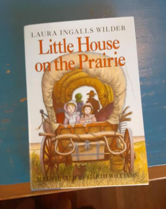 Little%20House%20on%20the%20Prairie%20by%20Laura%20Ingalls%20Wilder%20-%20Image%203