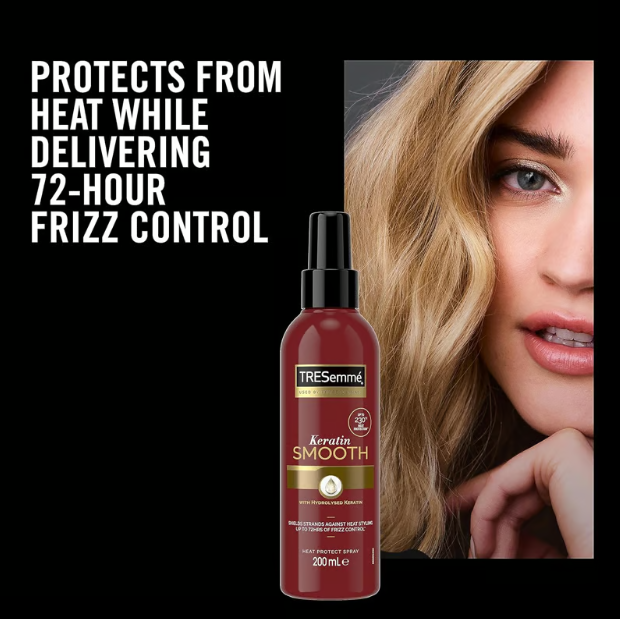 Tresemme%20Keratin%20Smooth%20Heat%20Protect%20Spray%20200ml%20-%20Image%205