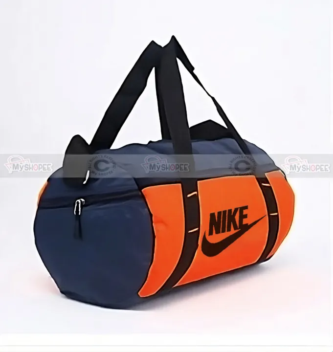 Great%20Value%2016-Inch%20Gym%20Bag%20-%20Upscaled%20Quality%20-%20Quality%20Gym%20Bag%20With%20Great%20Value%20-%20Image%203