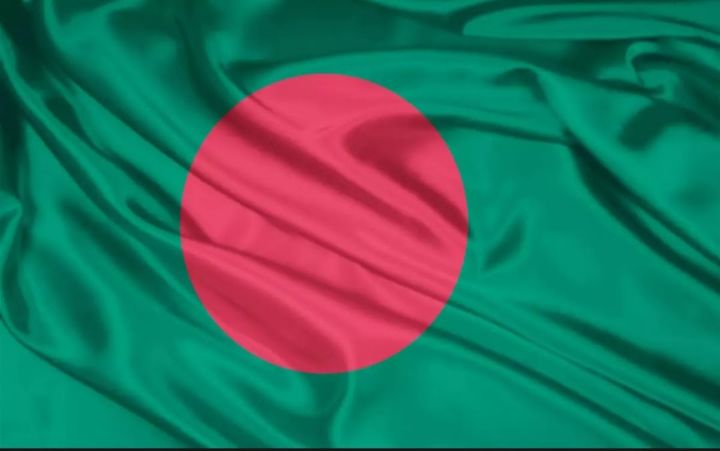 Bangladesh%20National%20Flag%205%20Feet%20BY%203%20Feet%20-%20Green%20and%20Red%20-%20Image%204