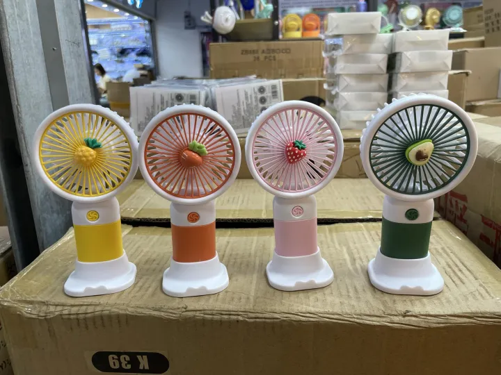 Portable%20Mini%20Fan%20USB%20Rechargeable%20Fan%20Handheld%20Portable%20Fan%20Desktop%20Table%20Cooling%20Fan%20Cute%20Design%20Desk%20Cooling%20Face%20Fan%20-%20Image%209