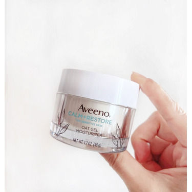 Aveeno%20Calm%20+%20Restore%20Oat%20Gel%20Moisturizer%2048g%20-%20Image%205