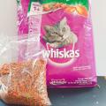 Whiskas Tuna Flavour 1kg(Adult 1+) #Imported_Cat_food. 