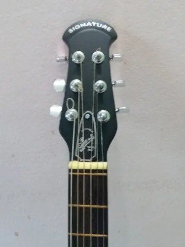 Original%20Indian%20Signature%20Acoustic%20Guitar-Black%20%7C%20Topaz%20Loud%20Series%20-%20Image%205