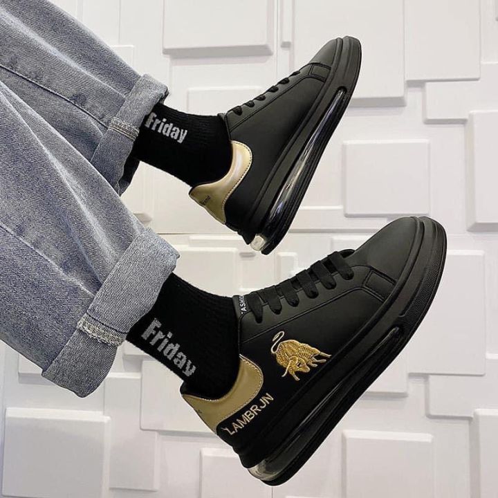 Explore%20Our%20High-Quality%20Sneakers%20For%20Men%20Fashionable%20-%20Lightweight%20-%20And%20Slip-Ons%20-%20Image%205